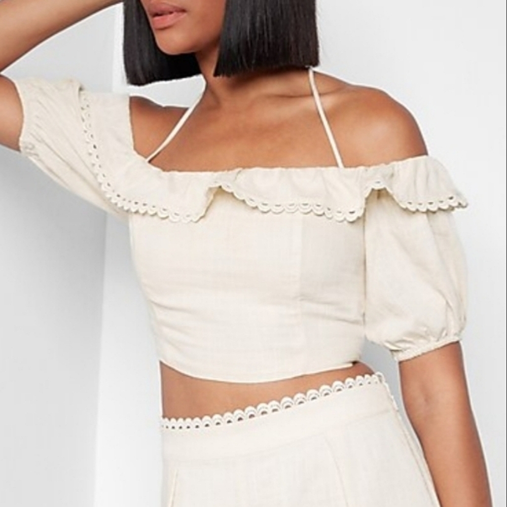 2212 * Express Off The Shoulder Lace Trim Crop Top Linen Blend Cream Size M